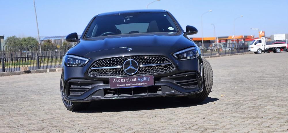 Mercedes-Benz C220d Auto (W206), image 1