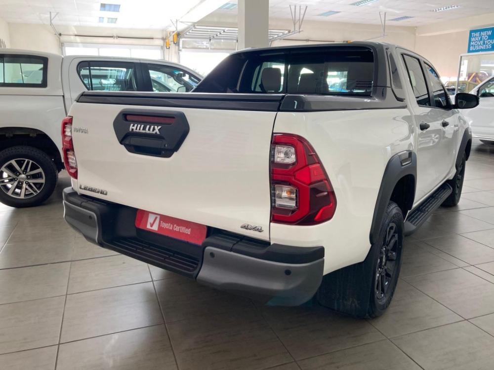 Toyota Hilux 2.8 4X4 Legend AT 48V, image 2