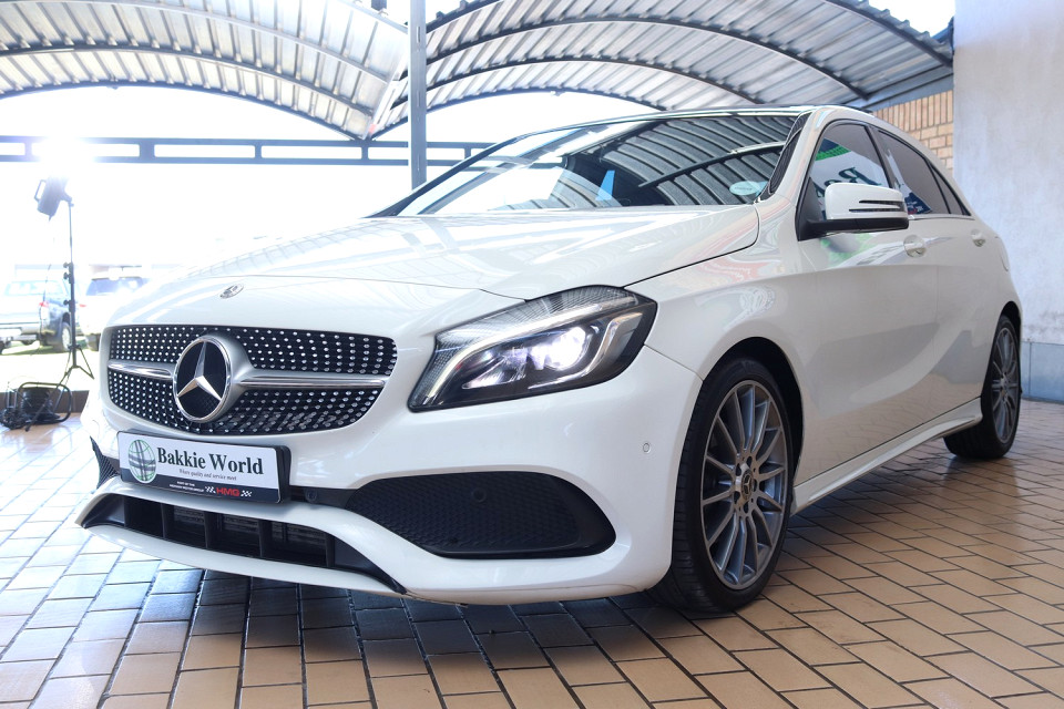 Mercedes-Benz A200d AMG Line auto, image 2