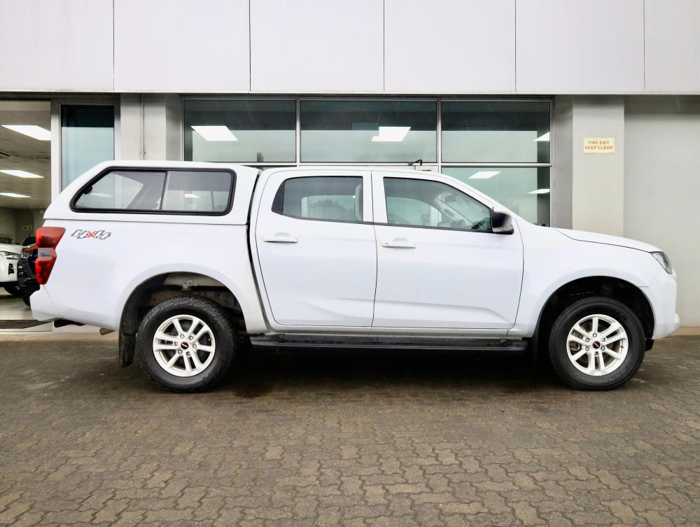 Isuzu D-MAX 1.9 Ddi LS 4X4 Auto D/C P/U, image 2