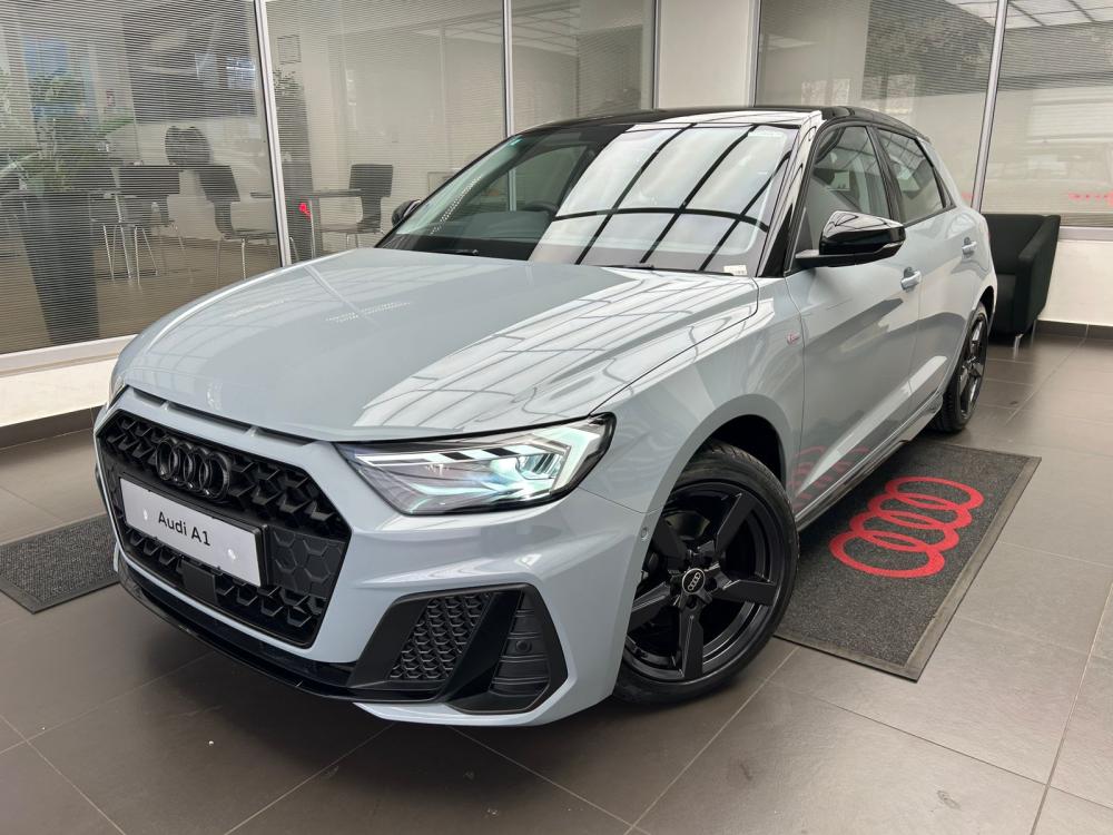 AUDI A1 SPORTBACK 30 TFSI BLACK EDITION S-TRONIC, image 1