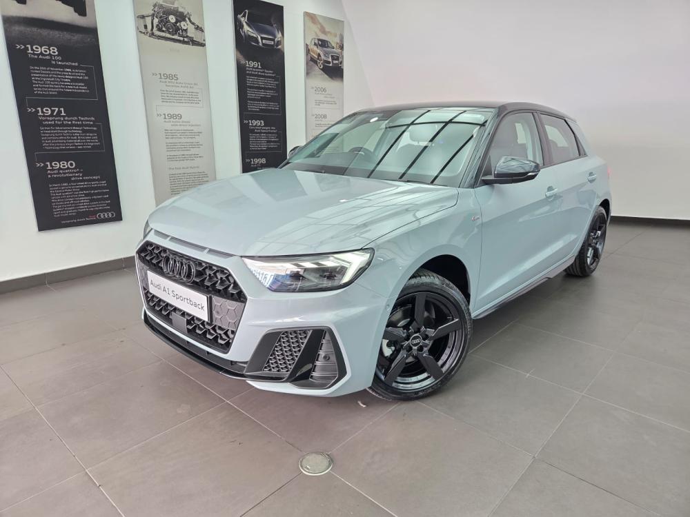AUDI A1 SPORTBACK 30 TFSI BLACK EDITION S-TRONIC, image 1