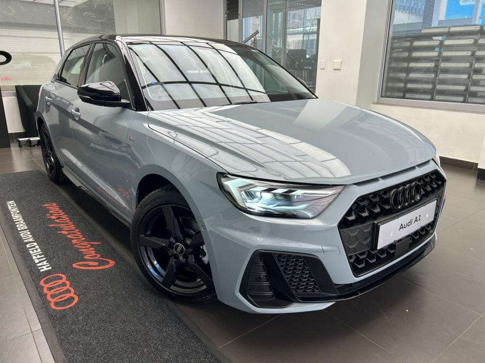 AUDI A1 SPORTBACK 30 TFSI BLACK EDITION S-TRONIC, image 2