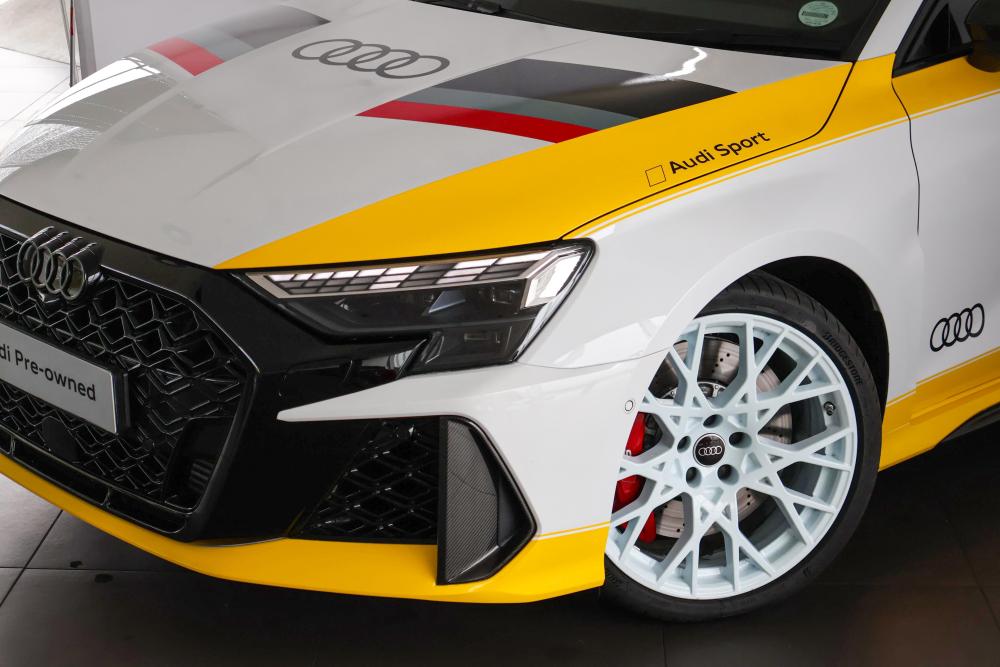 Audi RS3 Sportback Carbon Edition TFSI quattro S tronic, image 2