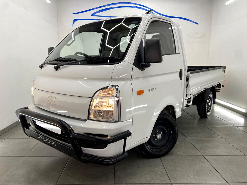 HYUNDAI H100 2.6D A/C F/C C/C, image 2