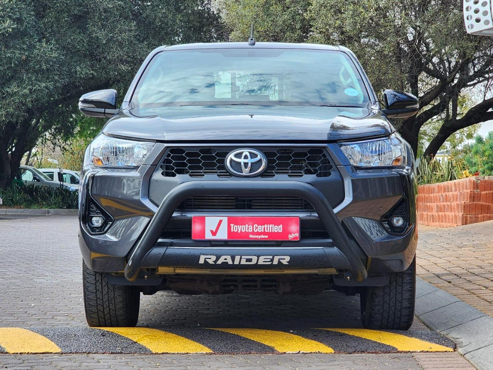 TOYOTA HILUX 2.4 GD-6 RAIDER 4X4 A/T P/U D/C, image 2