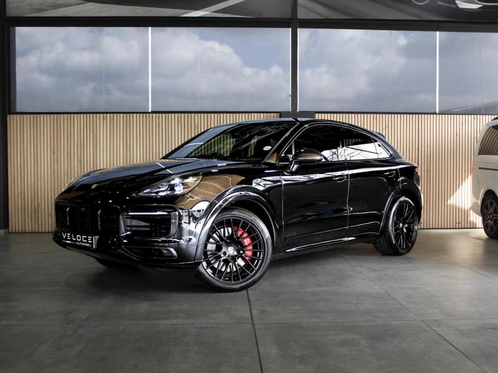 Porsche Cayenne GTS Coupe, image 1