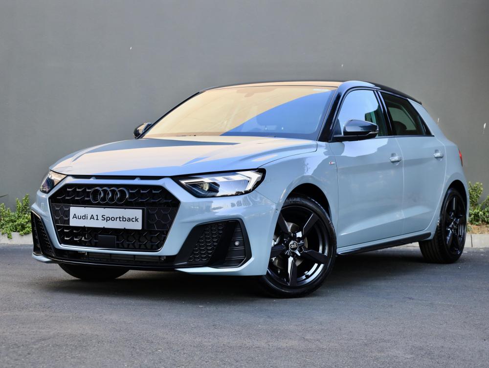 AUDI A1 SPORTBACK 30 TFSI BLACK EDITION S-TRONIC, image 1