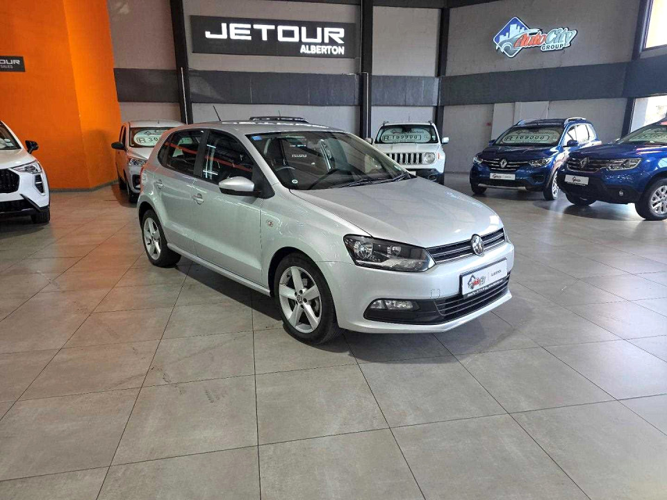 VOLKSWAGEN POLO VIVO 1.4 COMFORTLINE (5DR), image 1