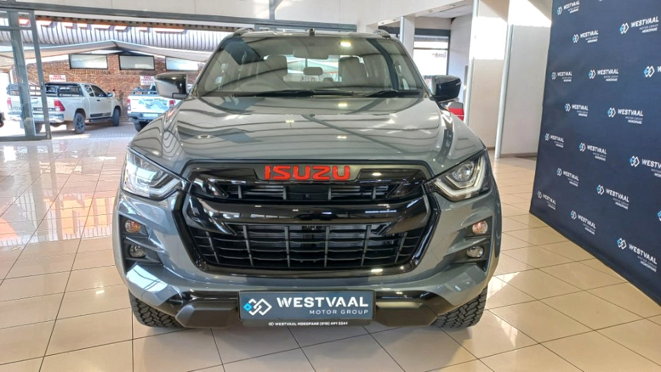 ISUZU D-MAX 1.9 Ddi HR X-RIDER A/T D/C P/U, image 2