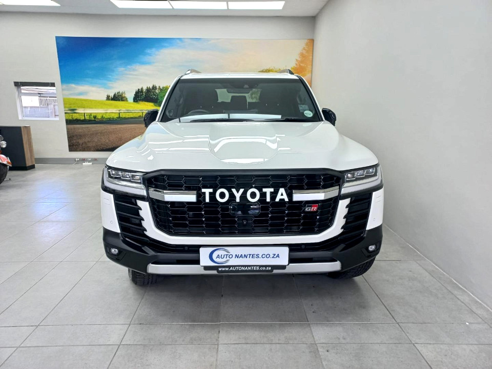 TOYOTA LANDCRUISER 300 V6 3.3D GR-S, image 2