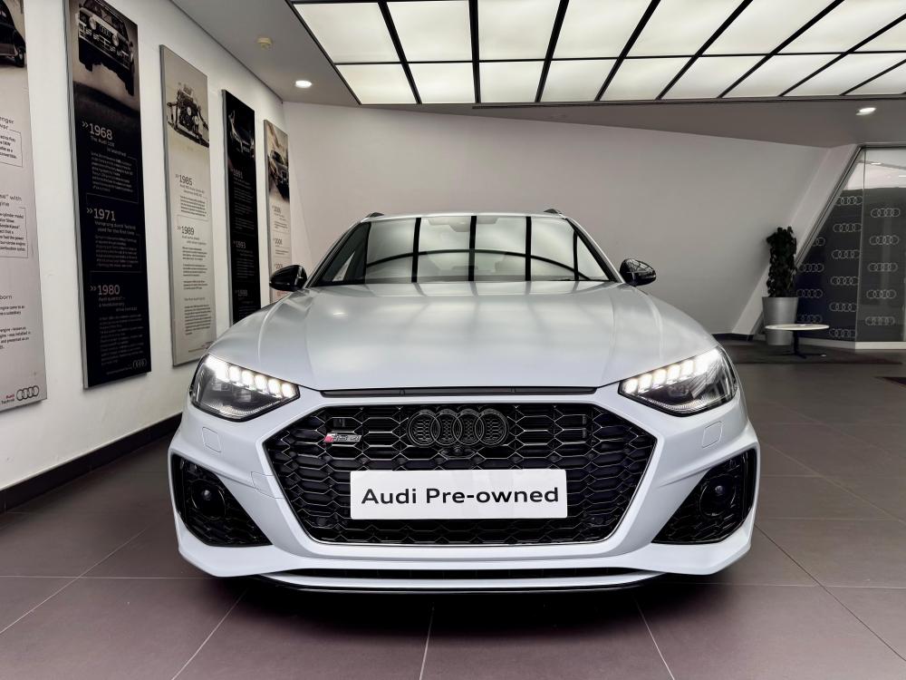 AUDI RS4 AVANT QUATTRO TIPTRONIC, image 2