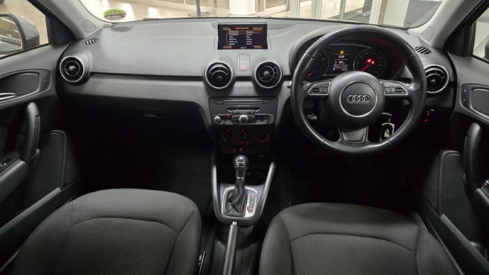 AUDI A1 SPORTBACK 1.0T FSi S STRONIC (25 TFSi), image 2