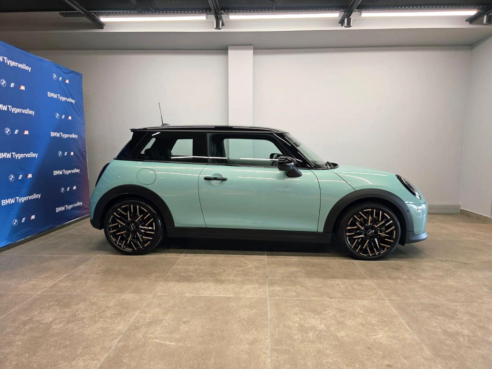 MINI COOPER S A/T (F66), image 2