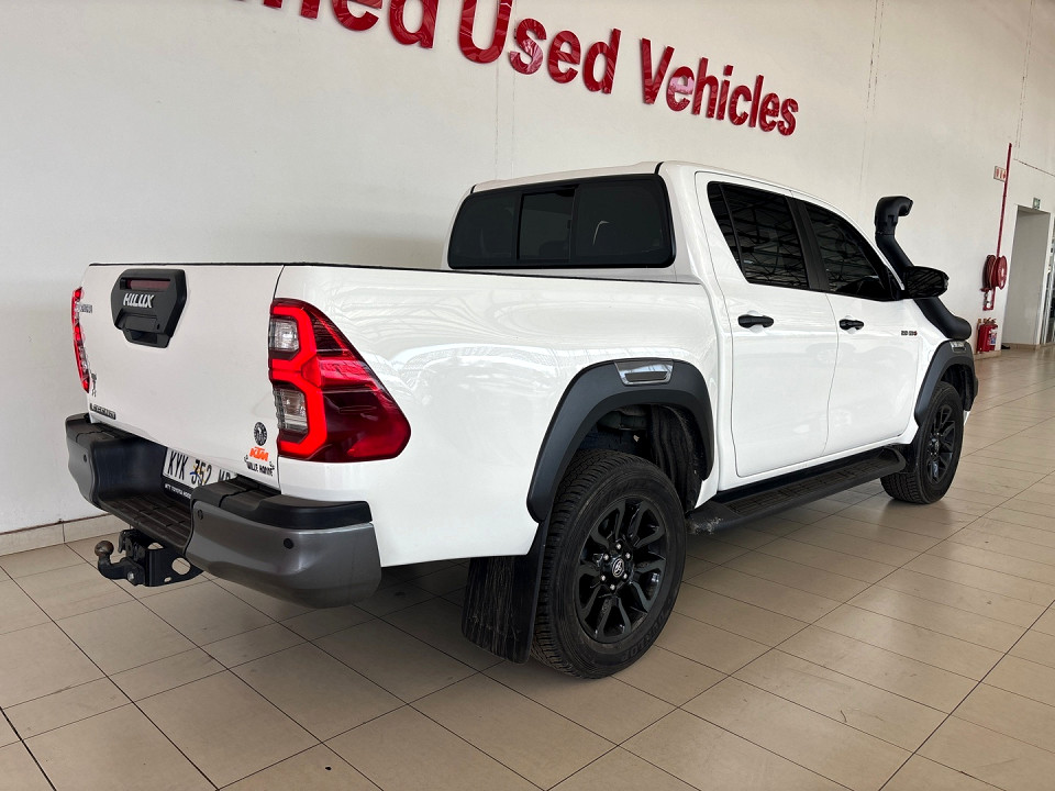 TOYOTA HILUX 2.8 GD-6 RB LEGEND A/T P/U D/C, image 2