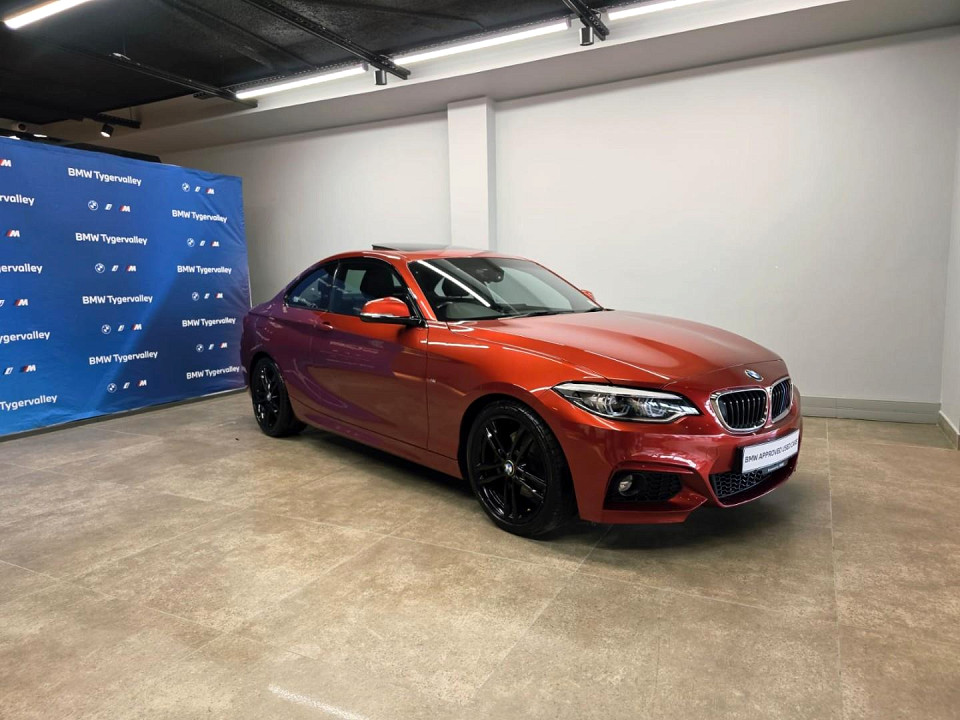 BMW 220i coupe M Sport auto, image 1