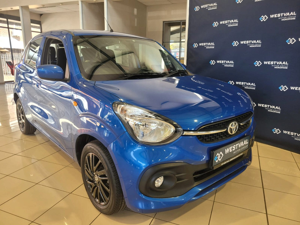 TOYOTA VITZ 1.0 XR, image 1