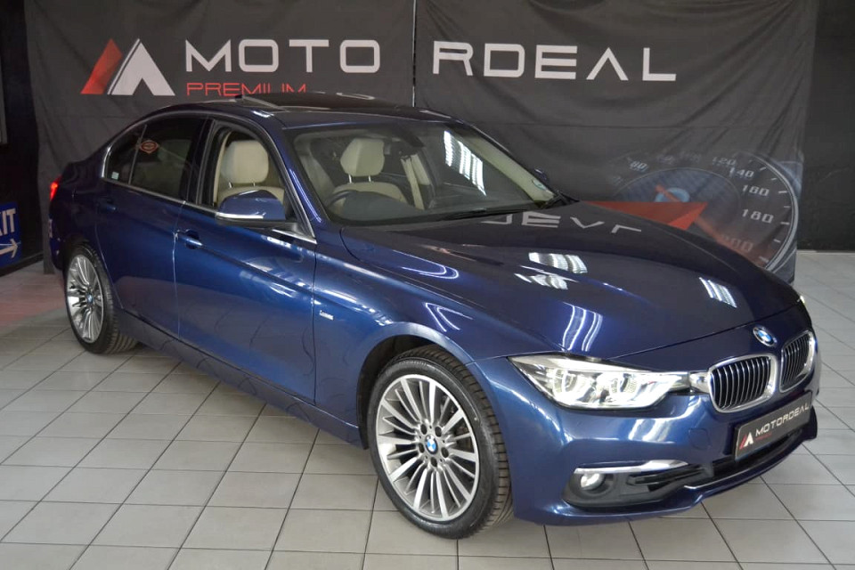 BMW 320i Luxury Line auto, image 1