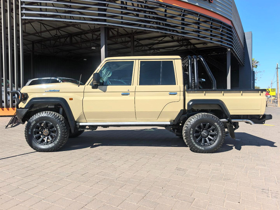 Toyota Land Cruiser 79 4.5D V8 P/U D/C, image 2