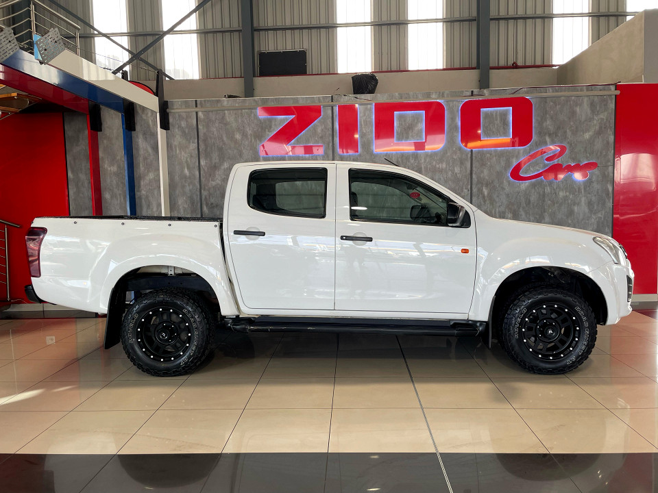 Isuzu D-Max 250 HO Hi-Rider 4X4 D/C P/U, image 2