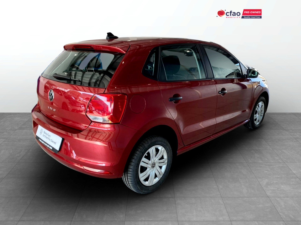 VOLKSWAGEN POLO VIVO 1.4 (5DR), image 2