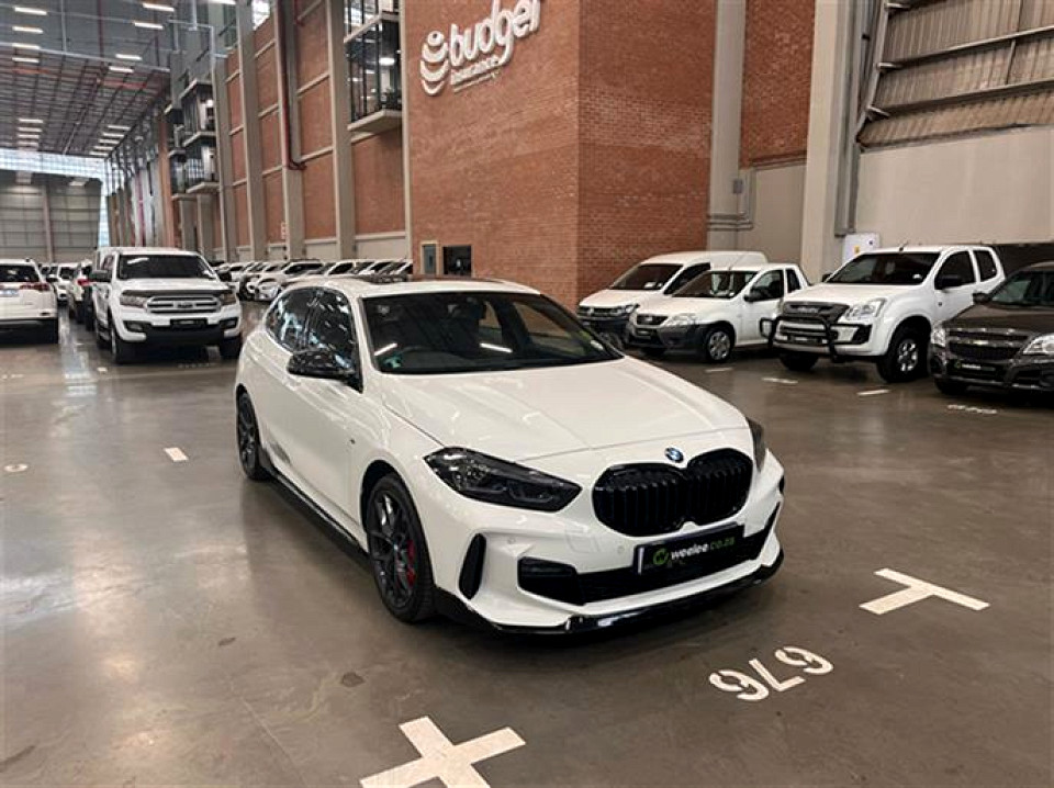 BMW 118I MZANSI EDITION A/T (F40), image 1