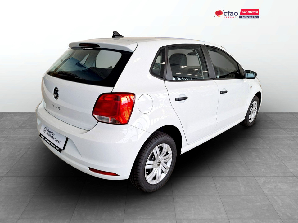 VOLKSWAGEN POLO VIVO 1.4 (5DR), image 2