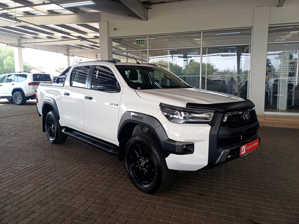 TOYOTA HILUX 2.8 GD-6 RB LEGEND A/T P/U D/C, image 1