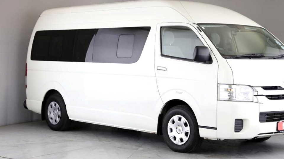 Toyota Quantum Hiace 2.5 D-4D 14 Seat, image 1