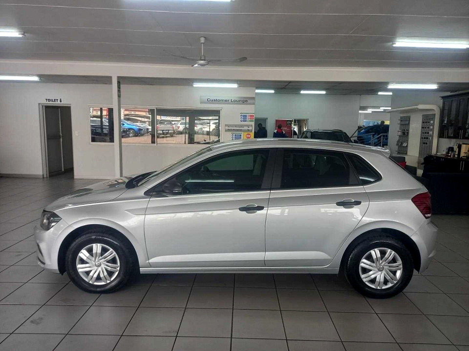 VOLKSWAGEN POLO 1.0 TSI TRENDLINE, image 2