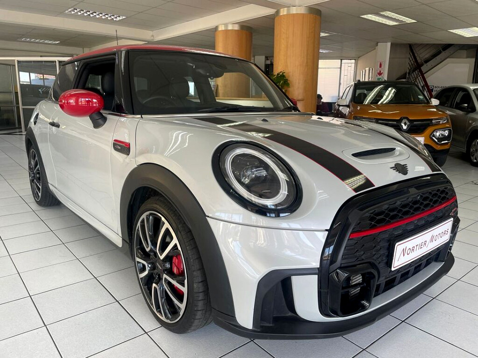 MINI John Cooper Works Hatch 3-door sports-auto, image 1