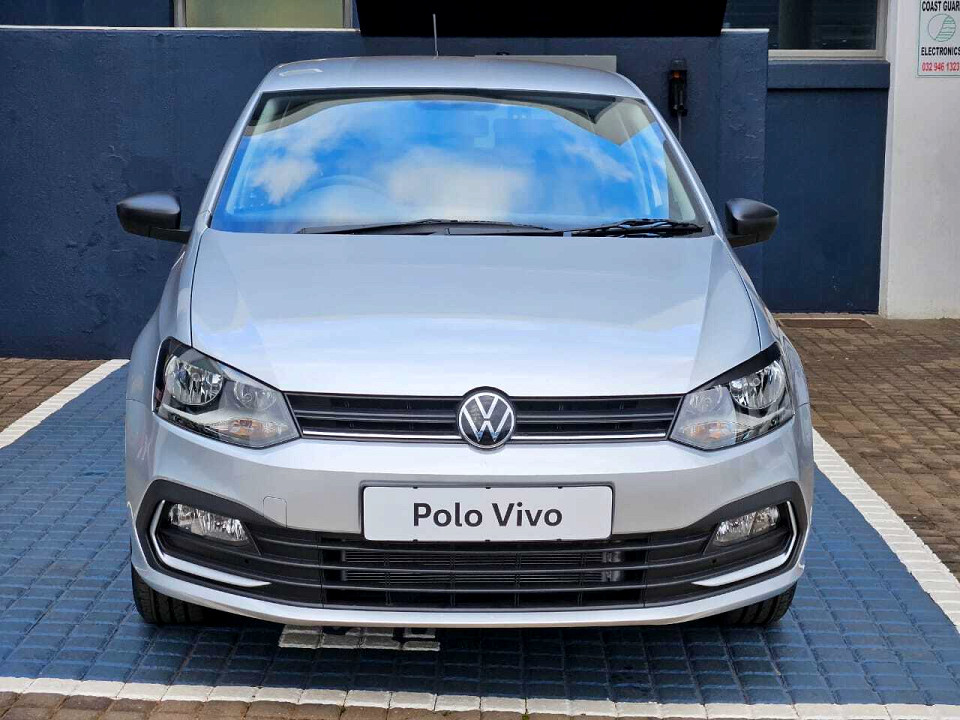 VOLKSWAGEN POLO VIVO 1.4 (5DR), image 2