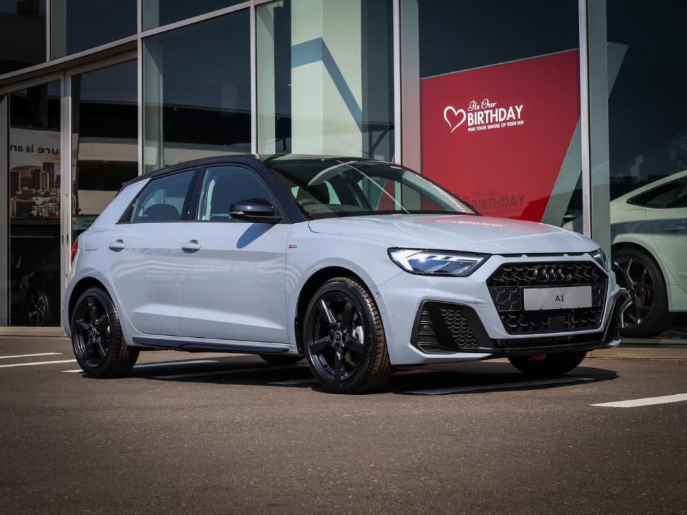 AUDI A1 SPORTBACK 30 TFSI BLACK EDITION S-TRONIC, image 1