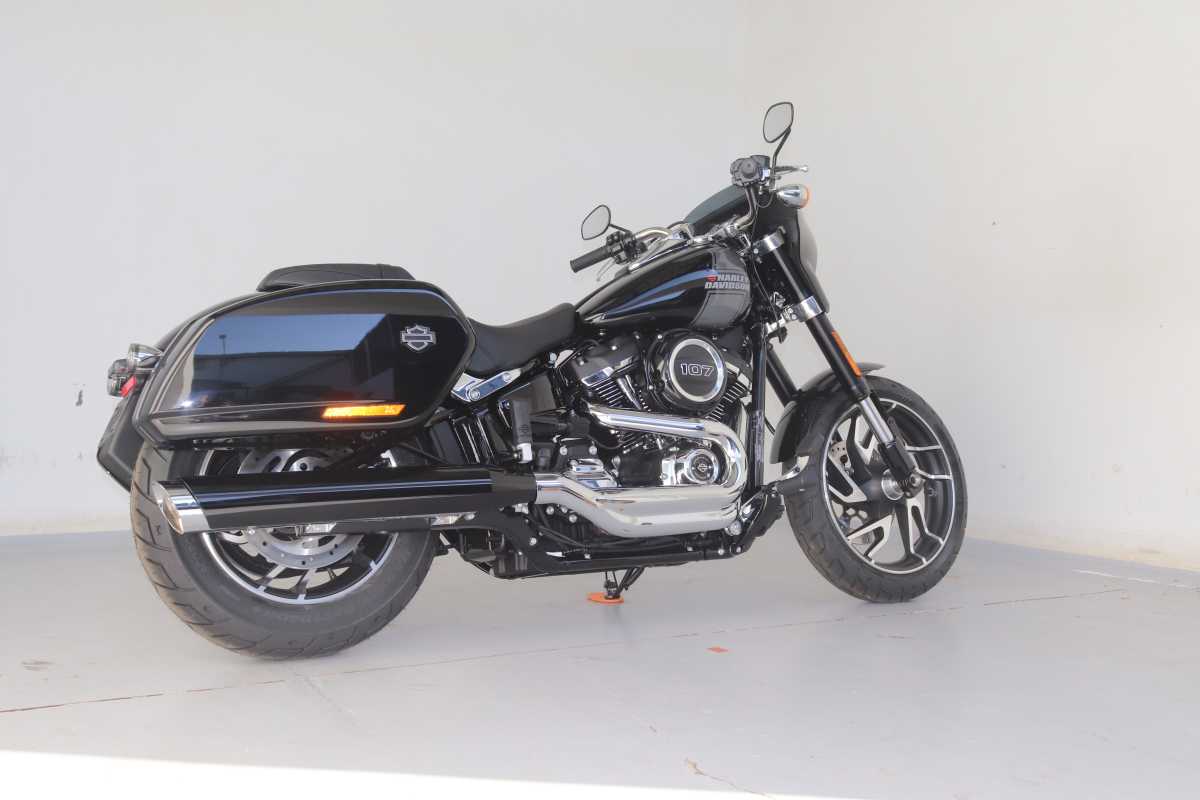 HARLEY DAVIDSON SPORT GLIDE, image 2