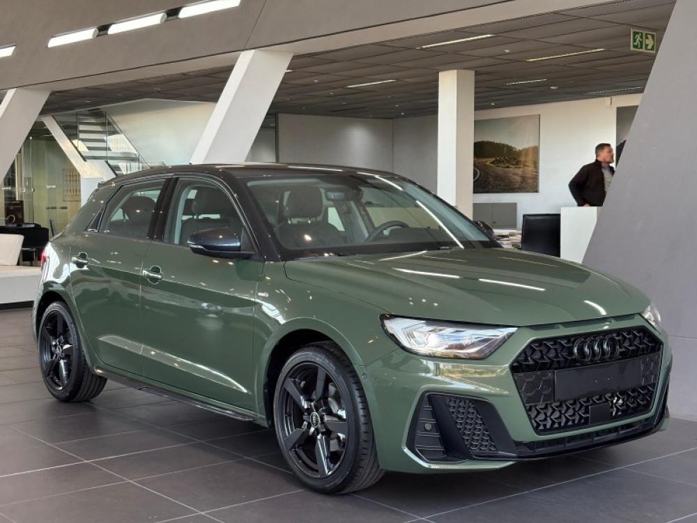AUDI A1 SPORTBACK 30 TFSI BLACK EDITION S-TRONIC, image 2