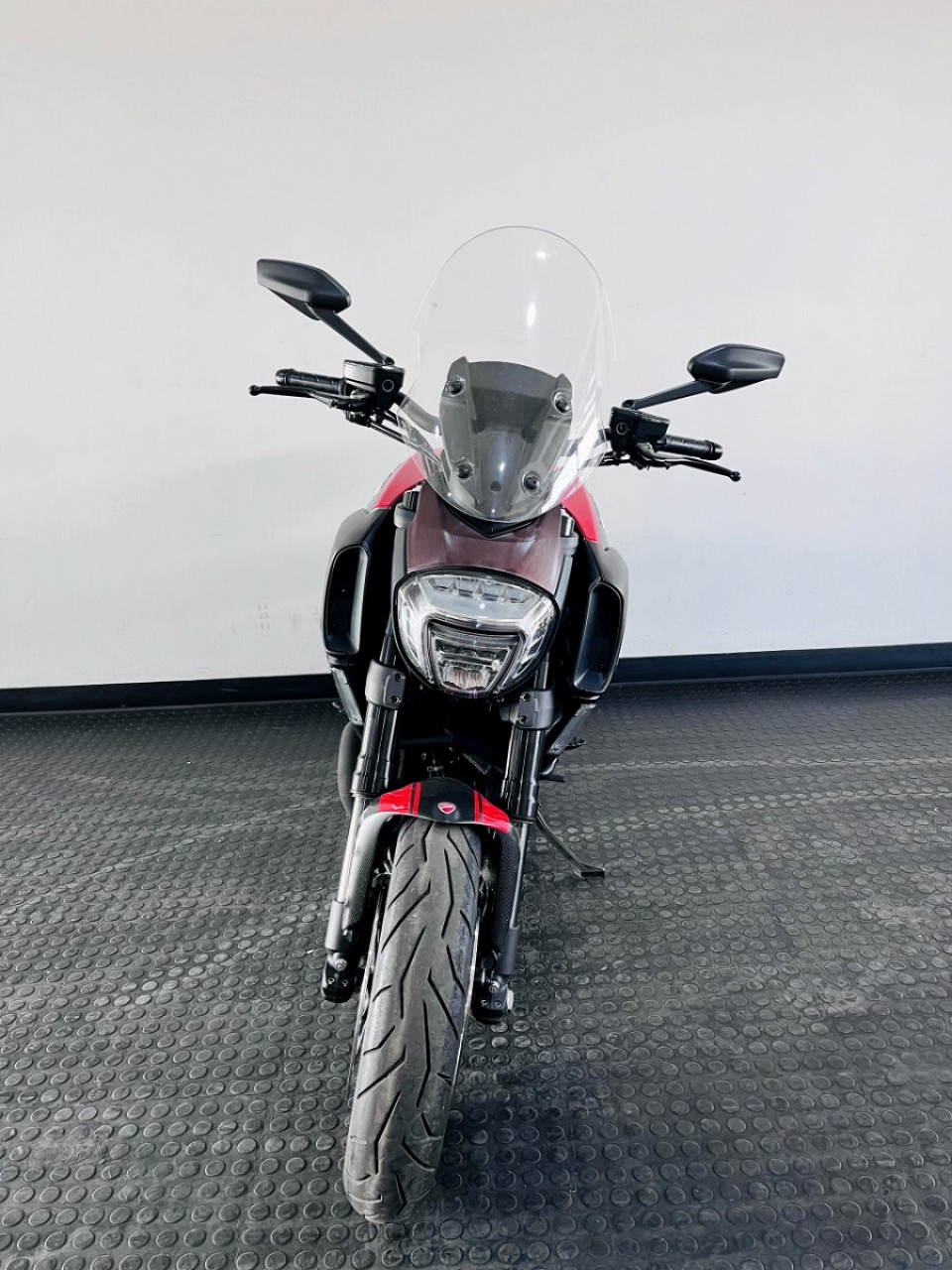 DUCATI DIAVEL CARBON 1200 F/L, image 2
