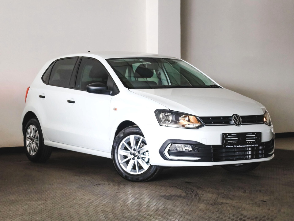 VOLKSWAGEN POLO VIVO 1.4 (5DR), image 1