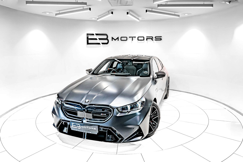 BMW M5 (G90), image 1