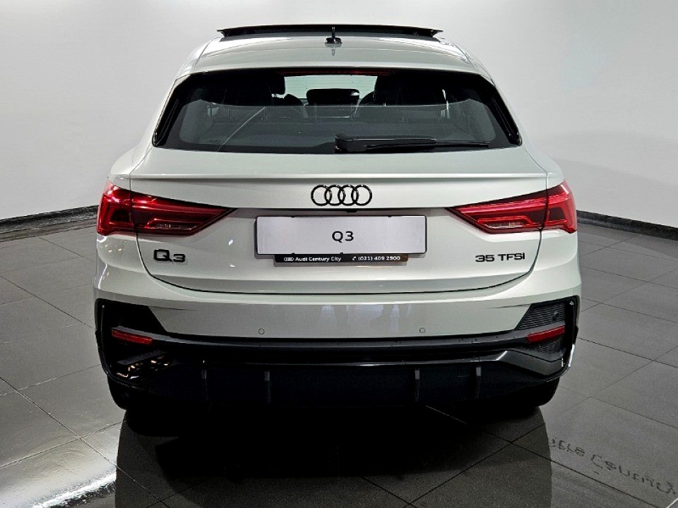 AUDI Q3 SPORTBACK 35 TDI S TRONIC BLACK EDITION, image 2