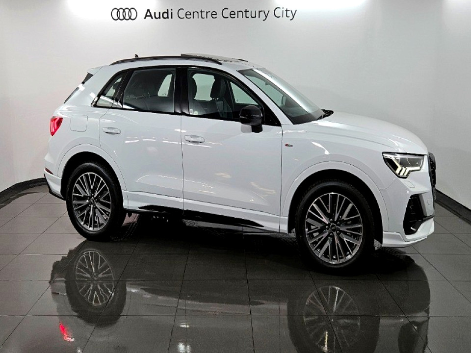 AUDI Q3 35 TFSI STRONIC BLACK EDITION, image 2