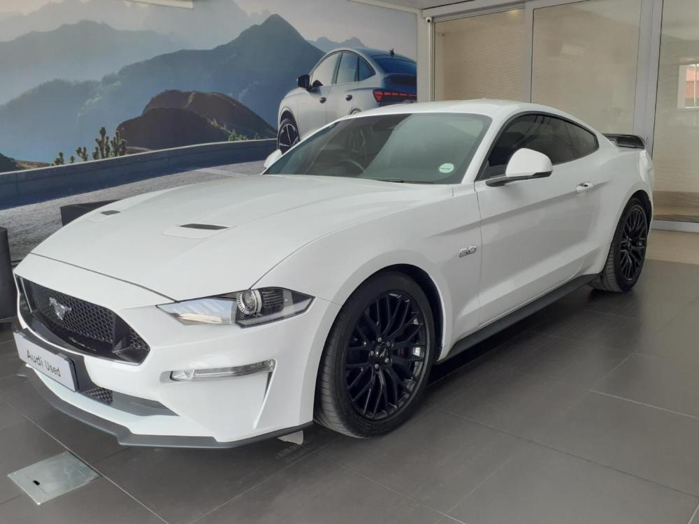 Ford Mustang 5.0 GT Fastback, image 1