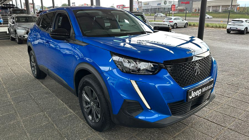 Peugeot 2008 1.2T Active A/T, image 1