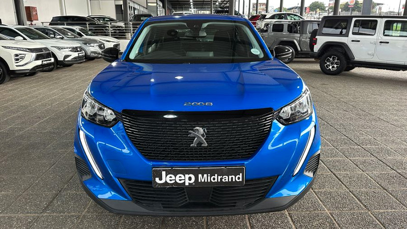 Peugeot 2008 1.2T Active A/T, image 2