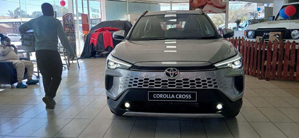 TOYOTA COROLLA CROSS 1.8 XS , image 1