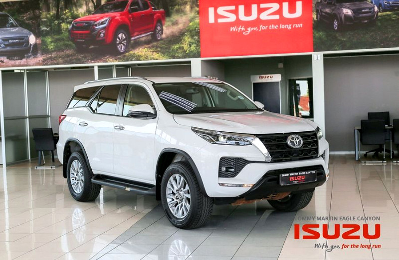 TOYOTA FORTUNER 2.8GD-6 R/B A/T, image 1