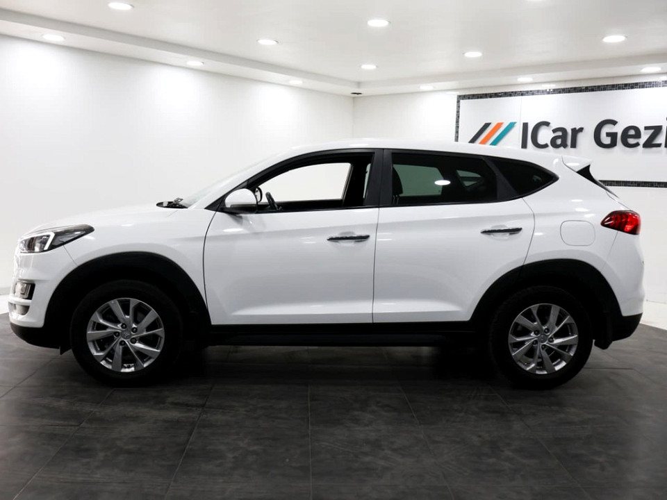 HYUNDAI TUCSON 2.0 PREMIUM A/T, image 2