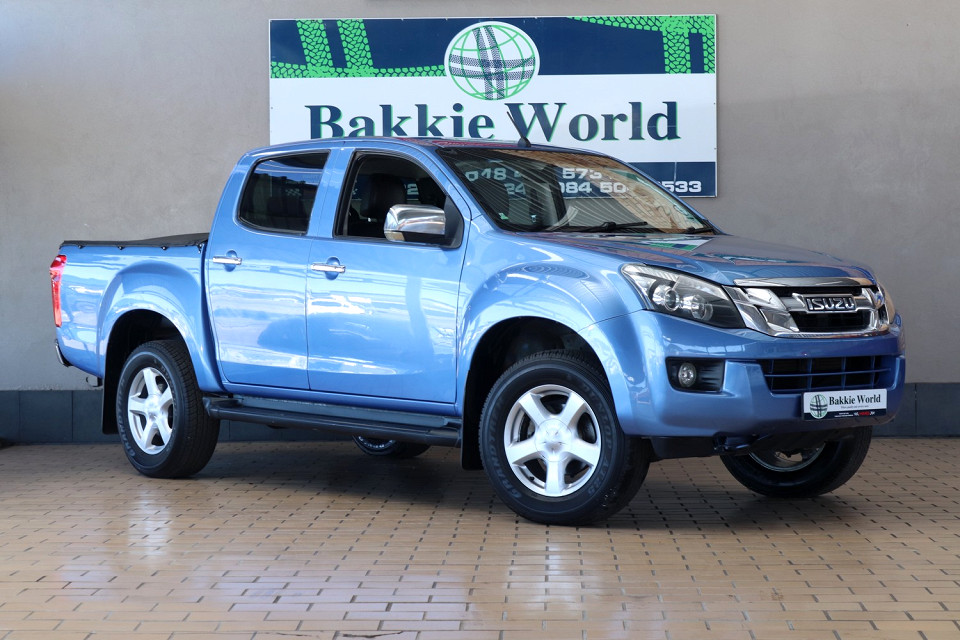 Isuzu KB 300D-Teq double cab LX auto, image 1