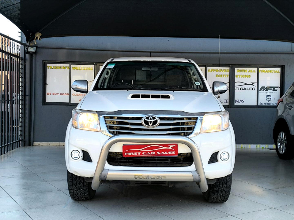 TOYOTA HILUX 3.0 D-4D RAIDER R/B P/U D/C, image 2