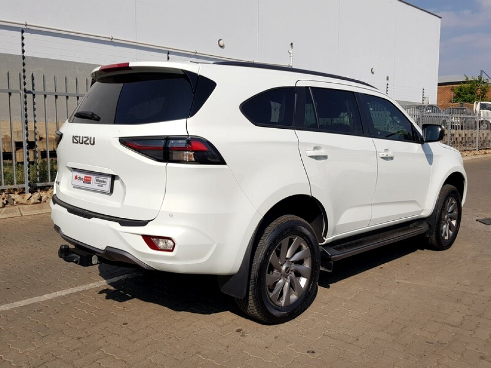 ISUZU MU-X 1.9D LS A/T, image 2
