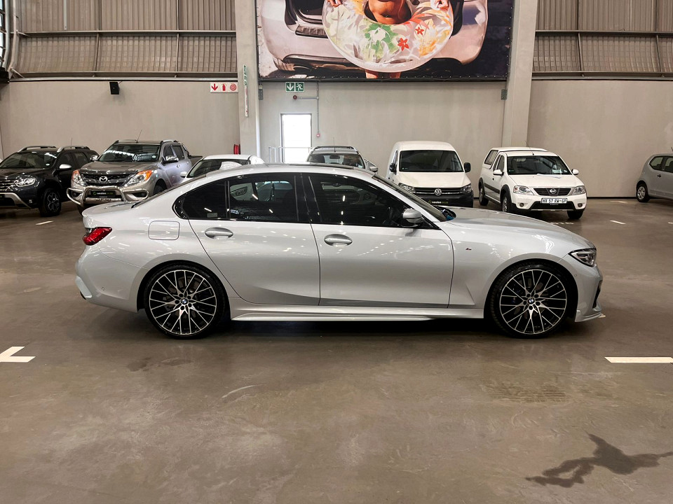 BMW 330is EDITION M SPORT A/T, image 2